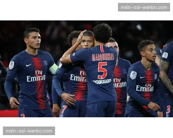 巴黎圣日耳曼定位球战术跑位成熟，打破僵局重要补充